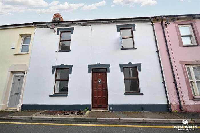 3 Bedroom Terraced House For Sale In William Street, Cardigan, SA43