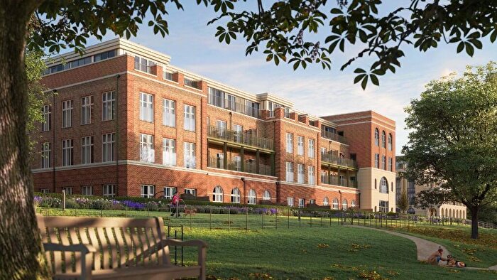 3 Bedroom Apartment For Sale In Larch Avenue, Sunningdale, SL5