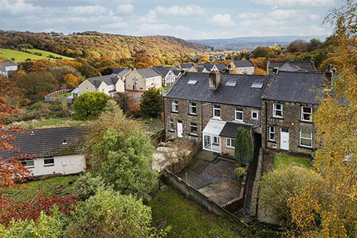 3 Bedroom Terraced House For Sale In Burn Road, Birchencliffe, Huddersfield, HD3