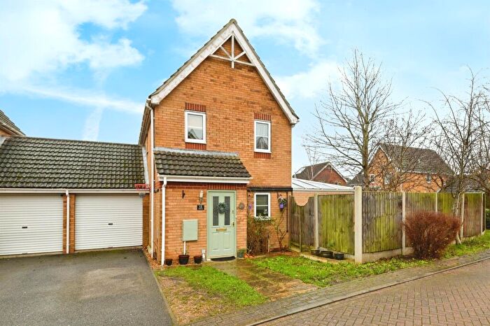 3 Bedroom Link Detached House For Sale In Bluebell Walk, Wiggenhall St. Germans, King's Lynn, PE34