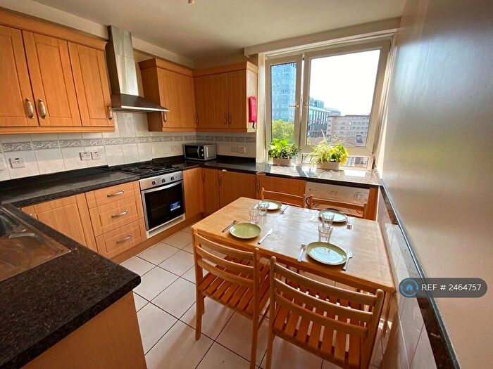 4 Bedroom Flat To Rent In London, London, NW1