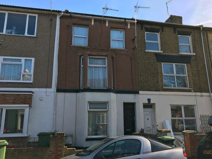 1 Bedroom Flat To Rent In Alma Road, Sheerness ME12