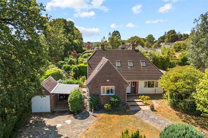 4 Bedroom Bungalow For Sale In Heatherwood, Midhurst, West Sussex, GU29