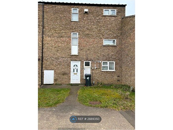 4 Bedroom Terraced House To Rent In Outfield, Bretton, Peterborough, PE3