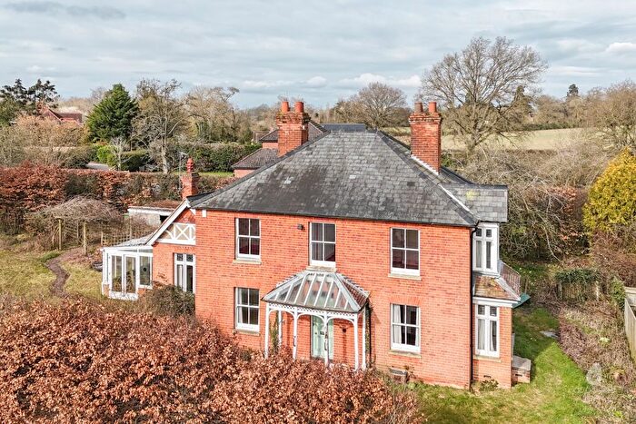 4 Bedroom Detached House For Sale In Terrace Road North, Binfield, Berkshire, RG42