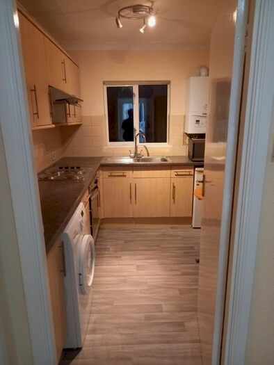 2 Bedroom Flat To Rent In Field End Road, Ruislip, Greater London HA4