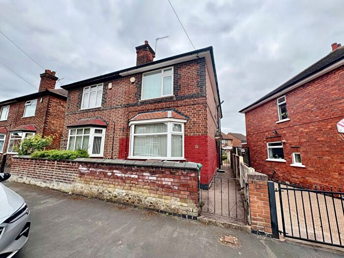 3 Bedroom Property To Rent In Roderick Street, Nottingham, NG6