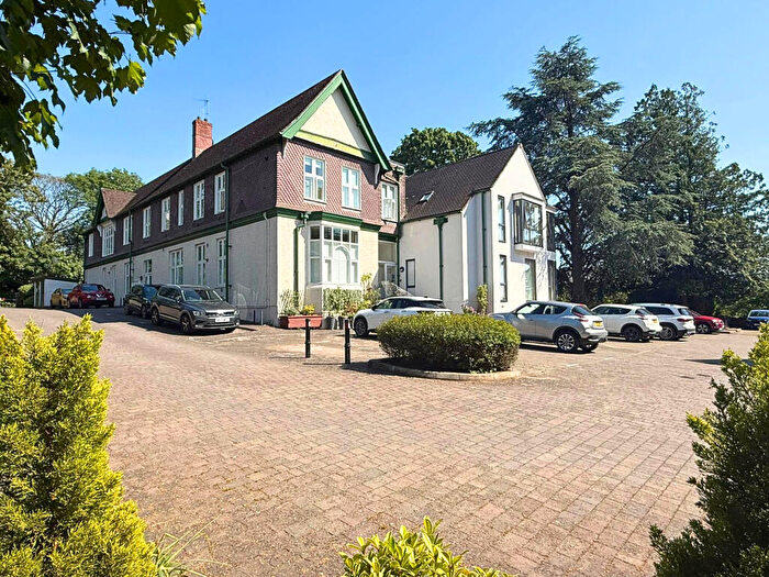 2 Bedroom Apartment For Sale In Hereford Road, Monmouth, NP25