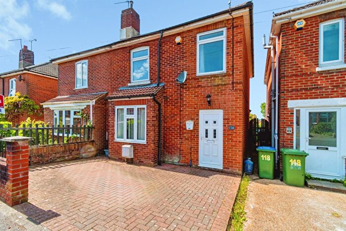 5 Bedroom Semi-Detached House For Sale In Newton Road, Southampton, SO18