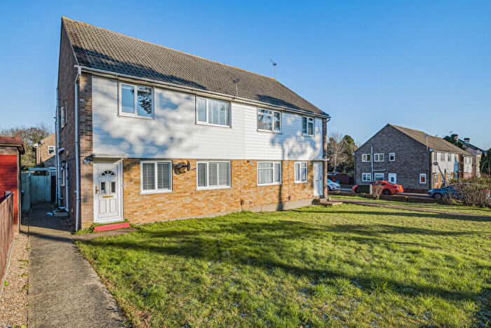 2 Bedroom Maisonette For Sale In Sidcup Hill, Sidcup, DA14