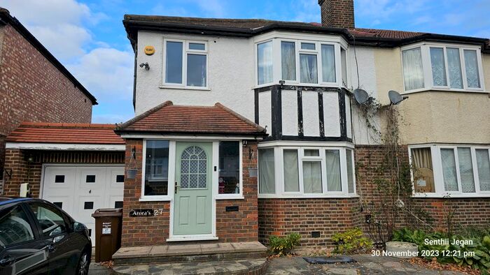 3 Bedroom Semi-Detached House To Rent In Burlington Road, Osterley, Isleworth, TW7
