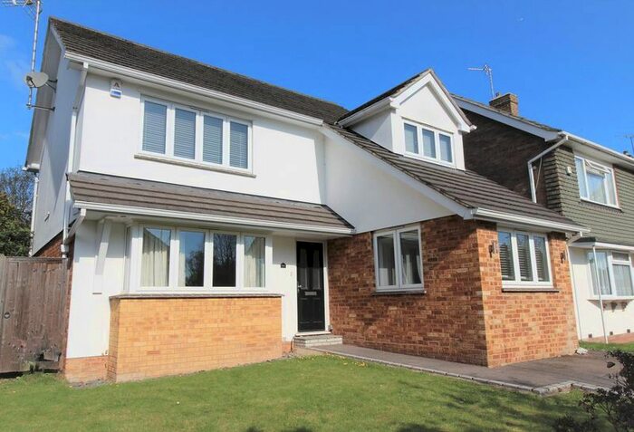 3 Bedroom Detached House To Rent In Princes Way, Hutton, Brentwood, CM13