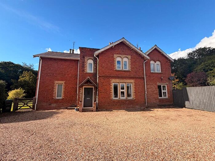 4 Bedroom Detached House To Rent In South Elkington, Louth, LN11