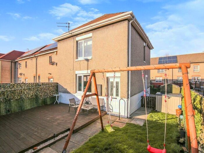 3 Bedroom End Of Terrace House To Rent In South Avenue, Washington, Tyne And Wear, NE37