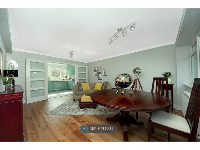 4 Bedroom Terraced House To Rent In Whiteledges, London, W13