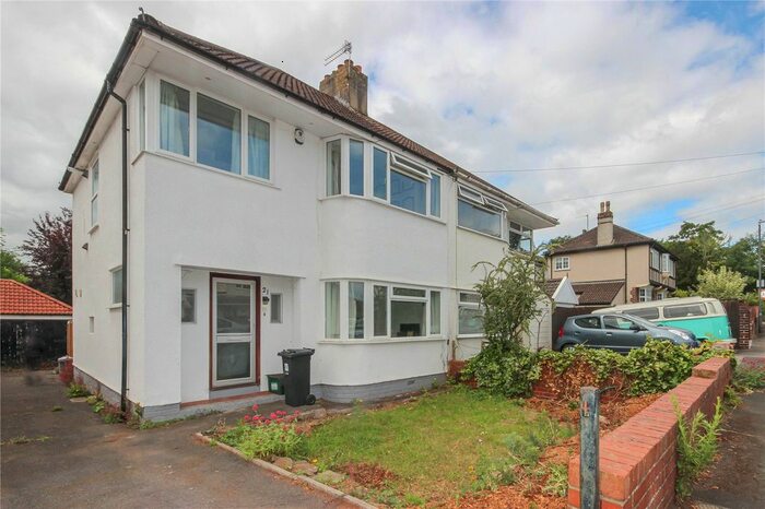 3 Bedroom Semi-Detached House To Rent In Heath Walk, Bristol, Gloucestershire, BS16