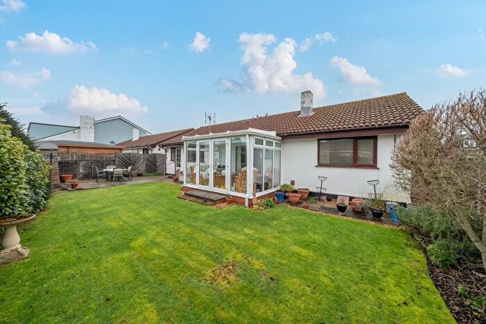 3 Bedroom Bungalow For Sale In Queensway, Hayling Island, PO11