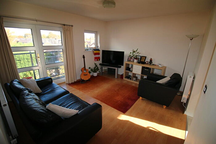 2 Bedroom Apartment For Sale In Wharf Road, Central, M33