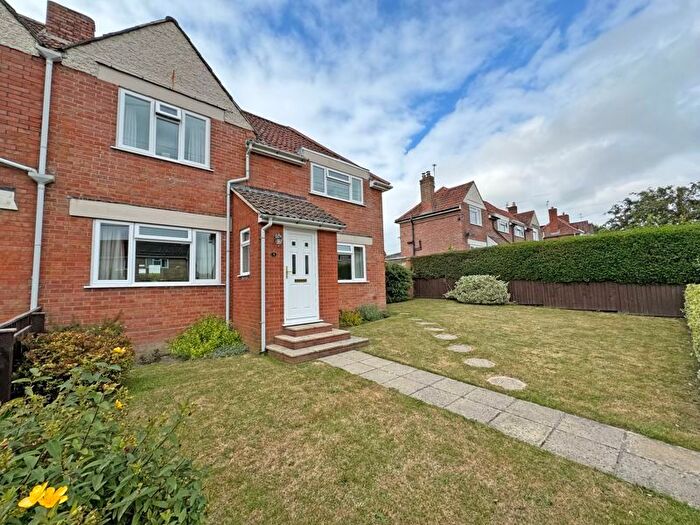 3 Bedroom Semi-Detached House For Sale In Stembridge, Martock, TA12