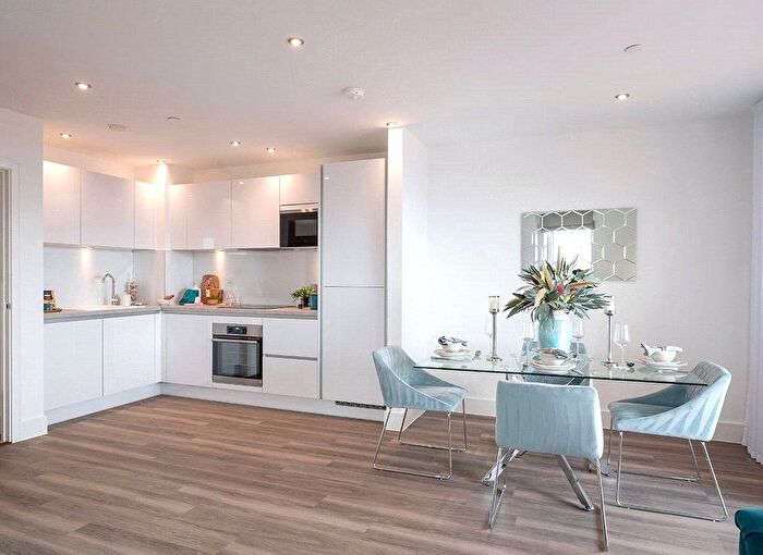 2 Bedroom Flat To Rent In Ashwell House, Merrick Road, Southall, UB2
