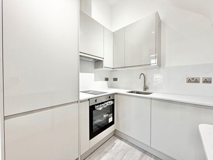 Studio To Rent In Canfield Gardens, NW6