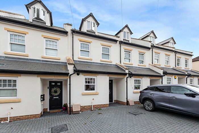 3 Bedroom Terraced House For Sale In Ivy Street, Rainham, ME8