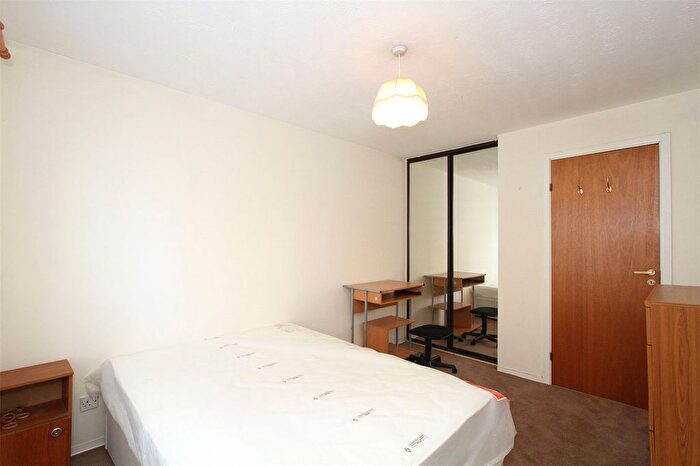 1 Bedroom Flat To Rent In Ashvale Court, City Centre, Aberdeen, AB10