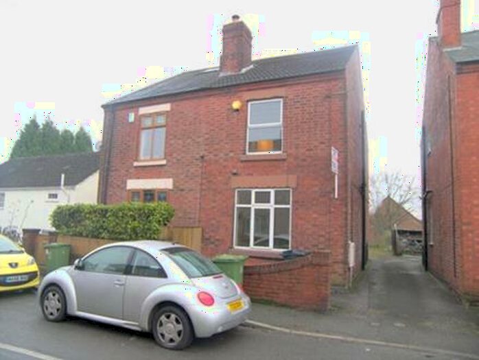 3 Bedroom Semi-Detached House To Rent In South Street, Riddings, Alfreton, DE55