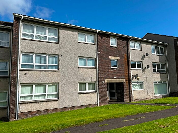 3 Bedroom Flat To Rent In Rannoch Court, Blantyre, G72
