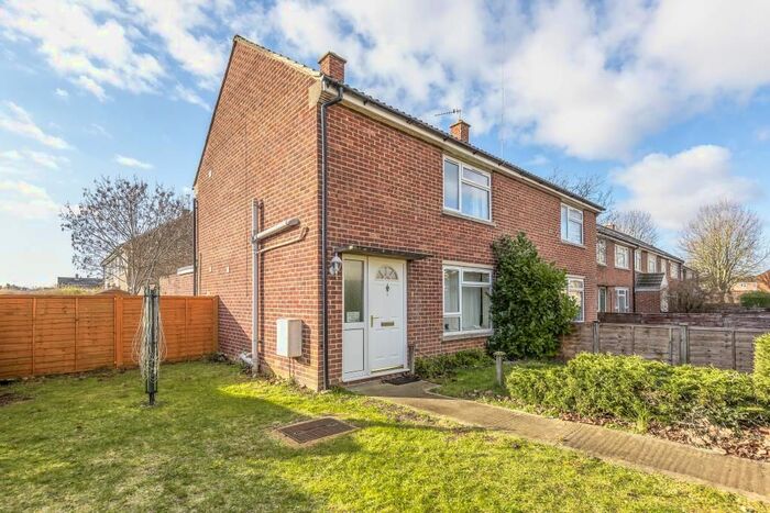 1 Bedroom Flat To Rent In Pembroke Way, Bicester, OX26