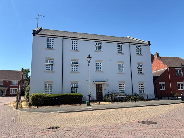 2 Bedroom Apartment For Sale In Beecham Road, Shipston-on-Stour, CV36