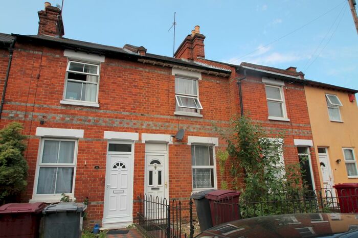 3 Bedroom Terraced House To Rent In Granby Gardens, Reading, RG1