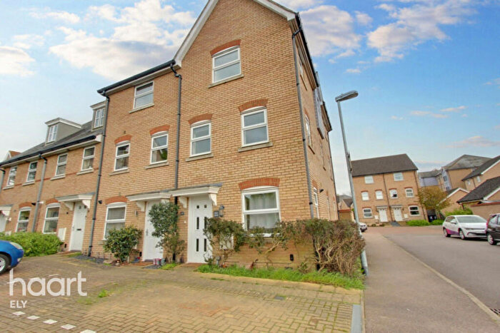 3 Bedroom Town House For Sale In Dobede Way, Soham, CB7