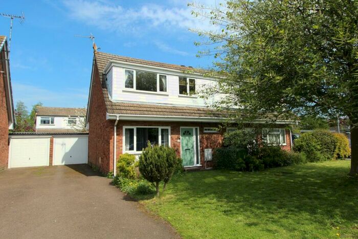 3 Bedroom Semi-Detached House To Rent In Woodway Road, Lutterworth, LE17