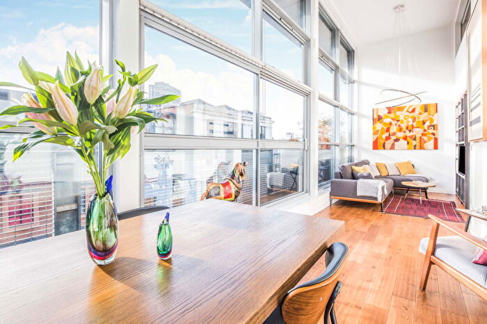 2 Bedroom Apartment To Rent In Norvic House, Hilton Street, Northern Quarter, Manchester, M4