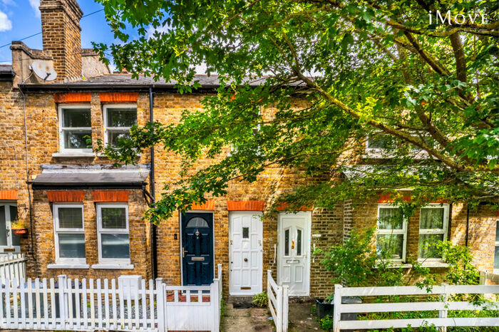 1 Bedroom Flat To Rent In Lucas Road, London, SE20