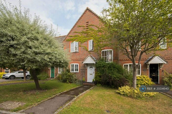 3 Bedroom Terraced House To Rent In The Close, Hampstead Norreys, RG18