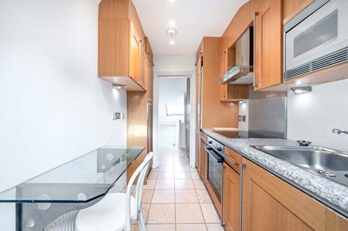 1 Bedroom Flat To Rent In Elsworthy Road, Primrose Hill, NW3