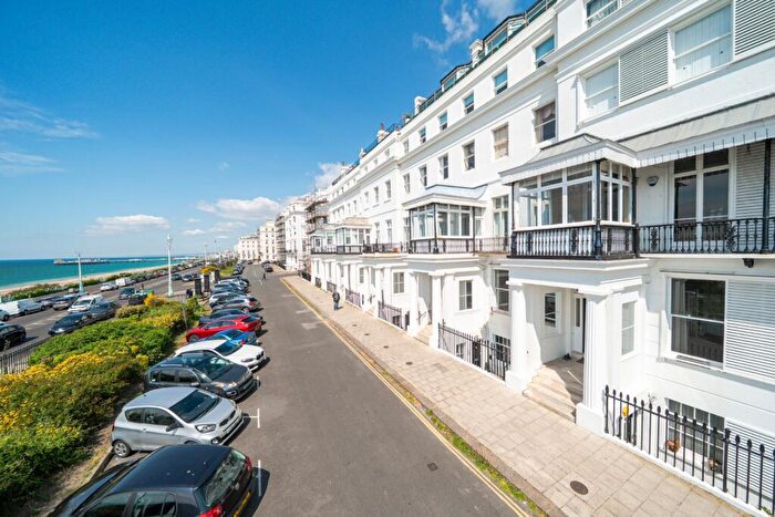 2 Bedroom Flat For Sale In Chichester Terrace, Brighton, East Sussex, BN2