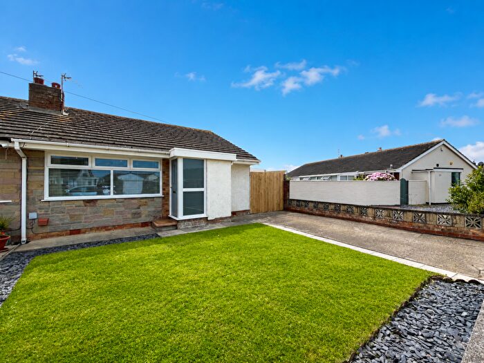 2 Bedroom Bungalow For Sale In Burnside Avenue, Fleetwood, FY7