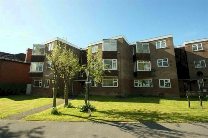 2 Bedroom Flat To Rent In Moorfields, Scott Hall Road, Moortown, Leeds, LS17
