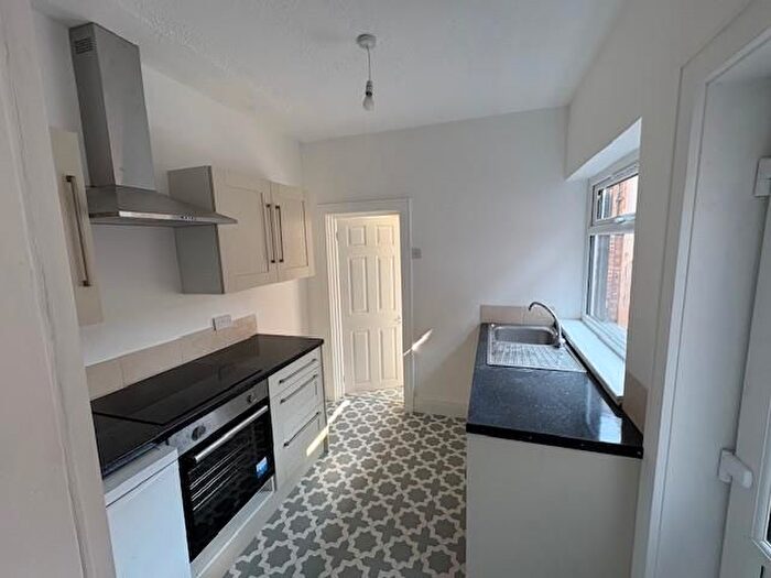 3 Bedroom Property To Rent In Binfield Square, Ella Street, Hull, HU5