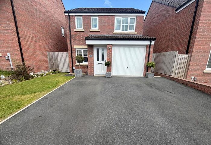 3 Bedroom Detached House For Sale In Bula Close, Kippax, Leeds, LS25