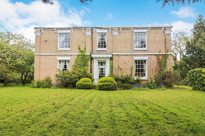 5 Bedroom Detached House For Sale In The Old Vicarage Vicarage Lane, North Killingholme, North Killingholme, Immingham, DN40