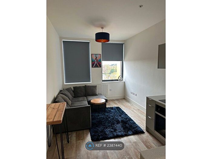 1 Bedroom Flat To Rent In Park Gate At Lyndon Place, Sheldon, Birmingham, B26