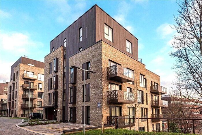 2 Bedroom Flat To Rent In Henley Heights, Caledonian Road, N1