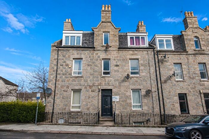 1 Bedroom Flat For Sale In Attic Floor Right, Ferryhill Terrace, Aberdeen, Aberdeen City, AB11