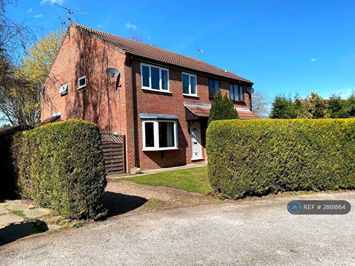 2 Bedroom Terraced House To Rent In Woodvale Close, Lincoln, LN6