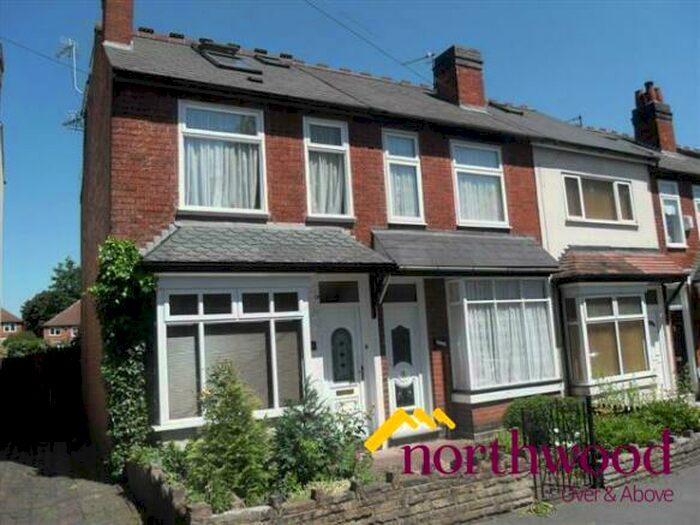 3 Bedroom End Of Terrace House To Rent In Gristhorpe Road, Birmingham, B29