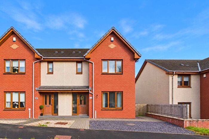 3 Bedroom Semi-Detached House For Sale In Chilstone Place, Shotts, ML7